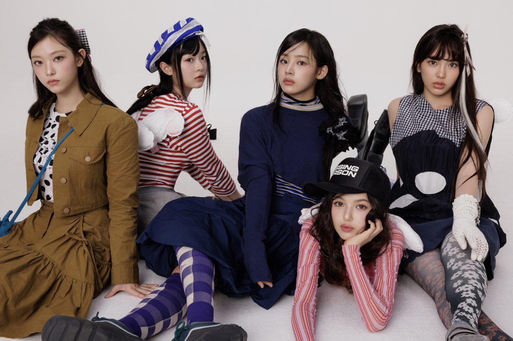 NewJeans regresa al escenario en el show de Yoasobi, pero sin mencionar su nombre