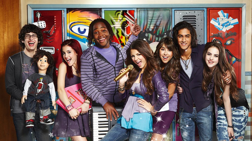 Personajes de Victorious se reúnen en fiesta navideña: ¿Cómo se encuentran ahora?