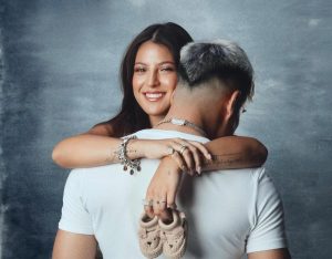 Ignacia Antonia y AK4:20 anuncian que serán papás por primera ve